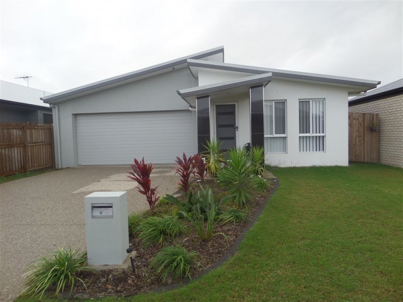 19 Sadlier Street, Walkerston QLD 4751