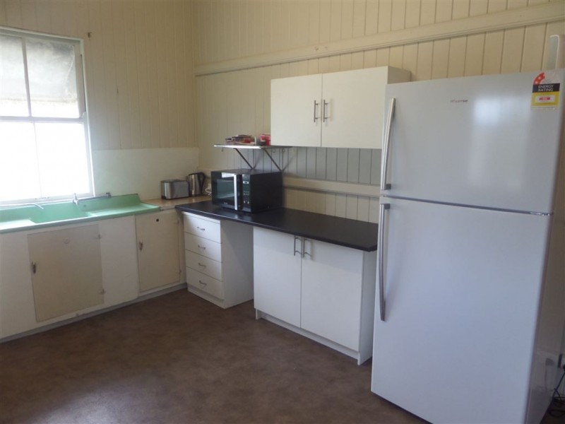 7 Hucker Street, Mackay QLD 4740