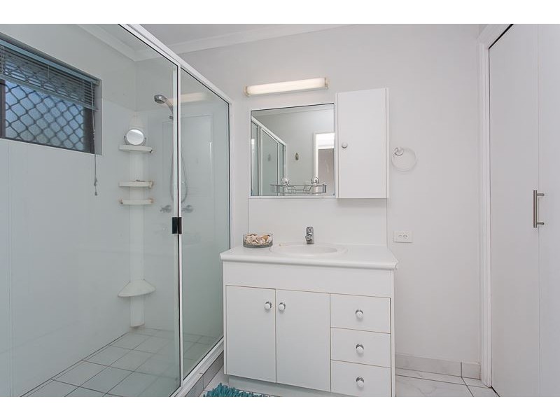 13 Eden Court, Glenella QLD 4740