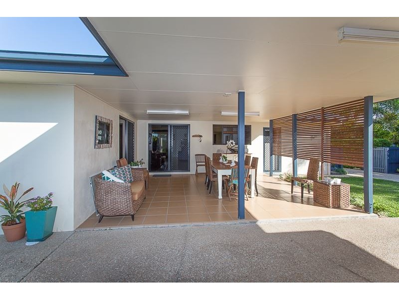 13 Eden Court, Glenella QLD 4740
