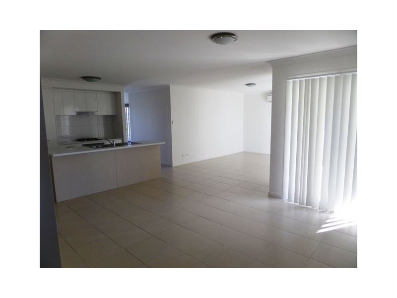 3 Patricia Circuit, Mirani QLD 4754