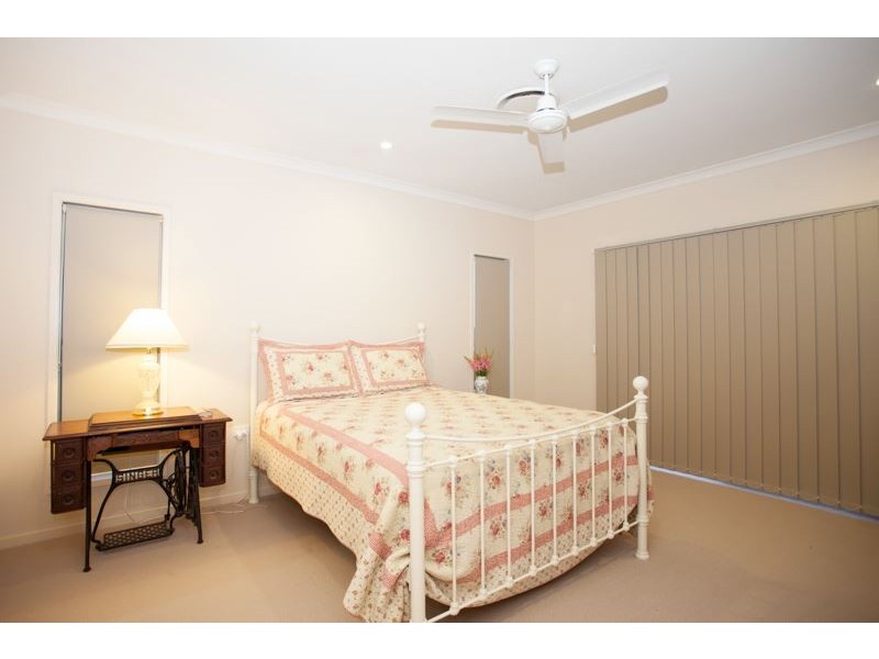 63 Gingham Street, Glenella QLD 4740