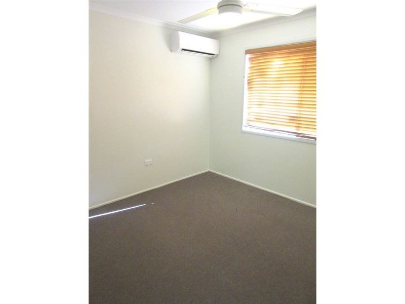 4 Nicole Court, Andergrove QLD 4740