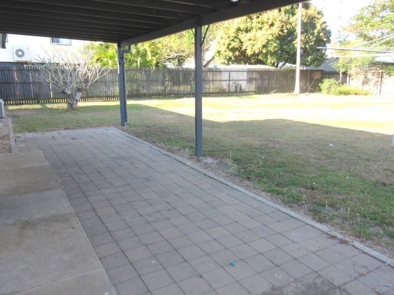 4 Nicole Court, Andergrove QLD 4740
