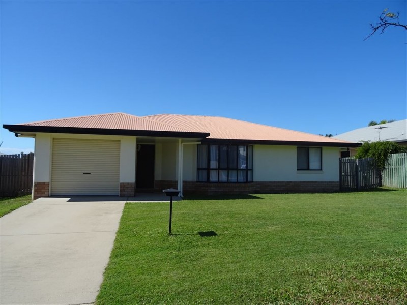 14 Spinks Court, Eimeo QLD 4740