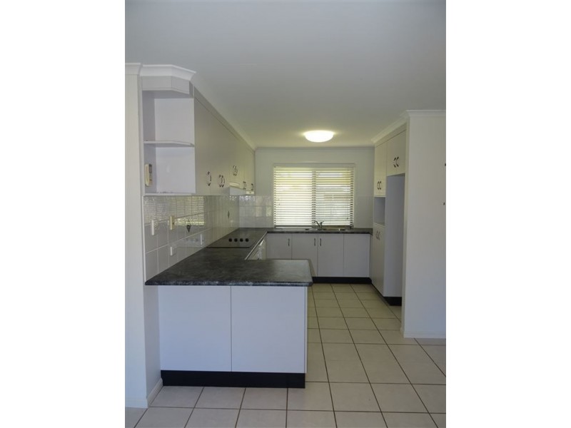 14 Spinks Court, Eimeo QLD 4740