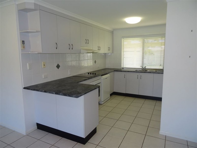 14 Spinks Court, Eimeo QLD 4740
