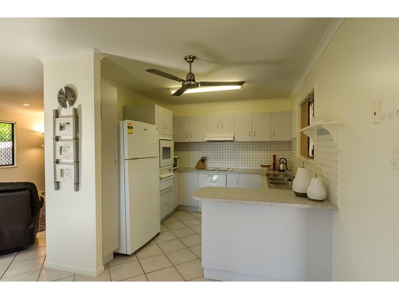 28 Cambridge Avenue, Andergrove QLD 4740