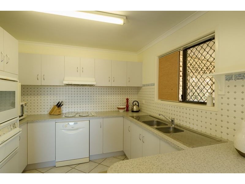 28 Cambridge Avenue, Andergrove QLD 4740