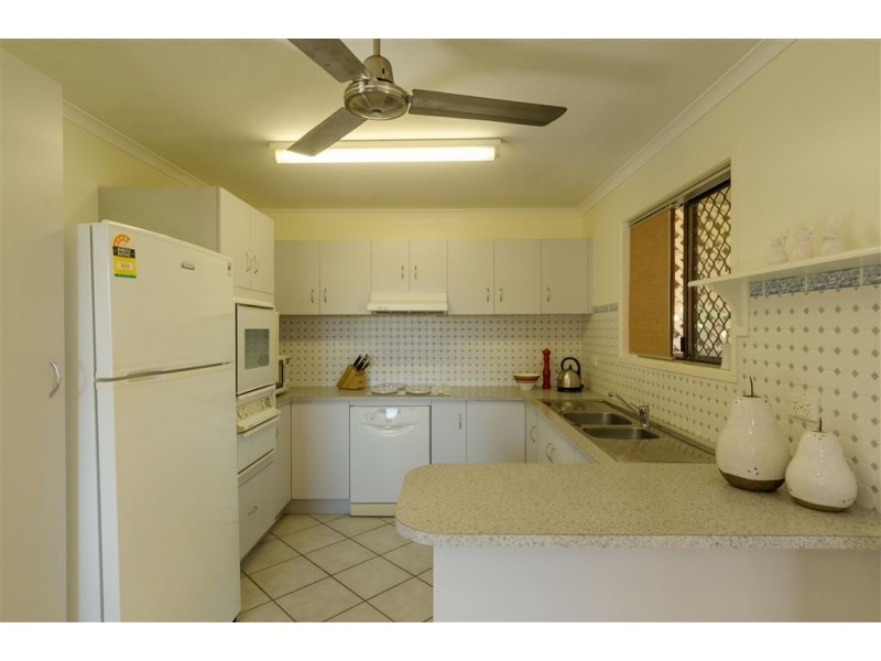 28 Cambridge Avenue, Andergrove QLD 4740