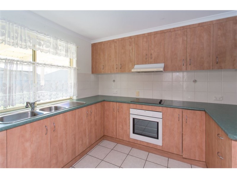 41 Barber Drive, Eimeo QLD 4740