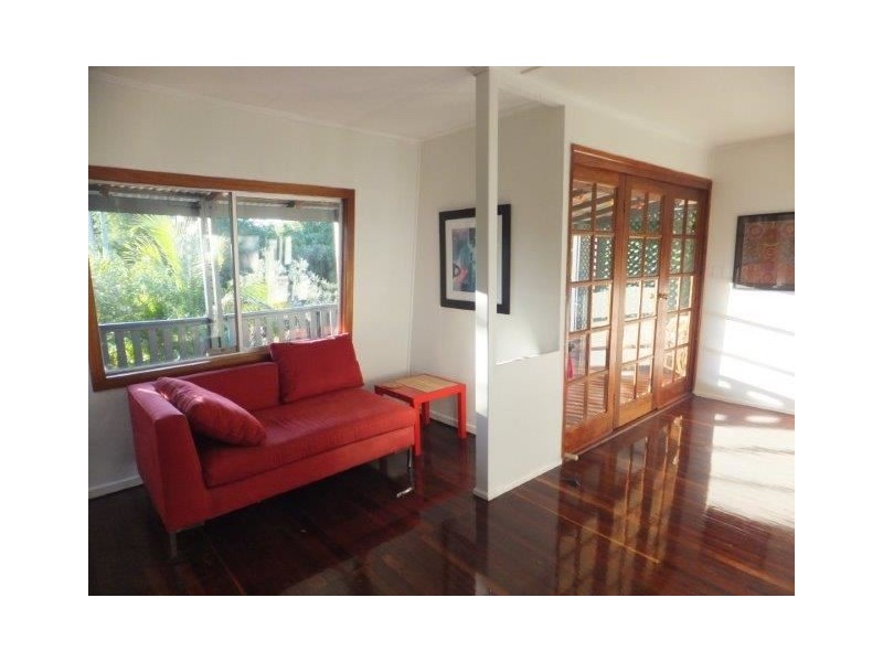 6 Eagle Street, Slade Point QLD 4740