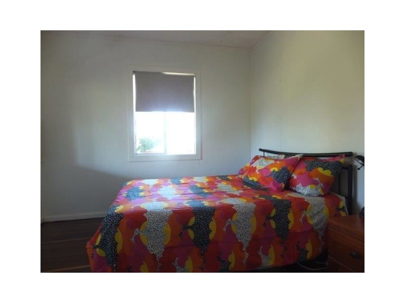 6 Eagle Street, Slade Point QLD 4740