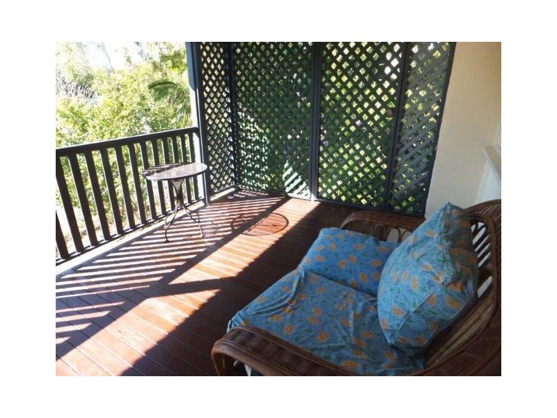 6 Eagle Street, Slade Point QLD 4740