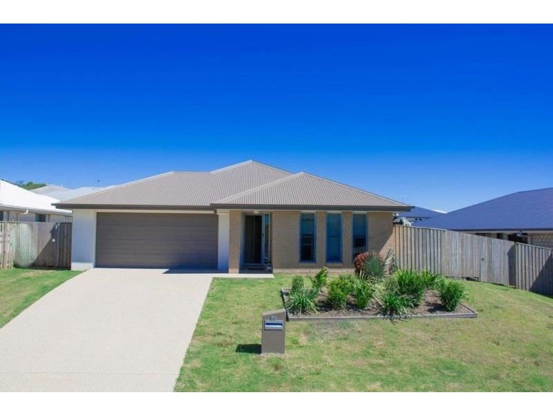 89 Dawson Boulevard, Rural View QLD 4740