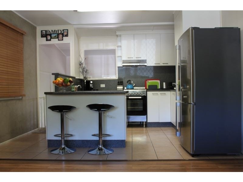 36 Petrie Street, East Mackay QLD 4740