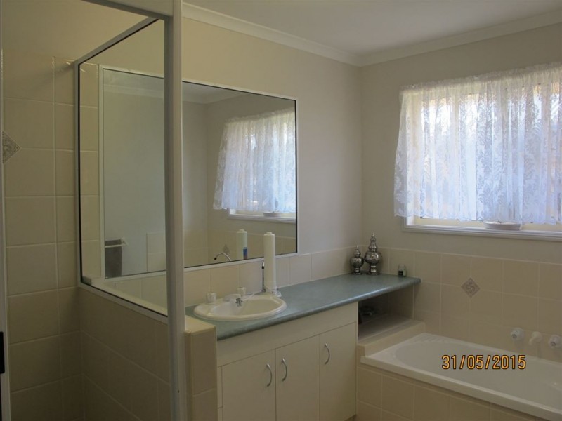 57 Ben Nevis Street, Beaconsfield QLD 4740