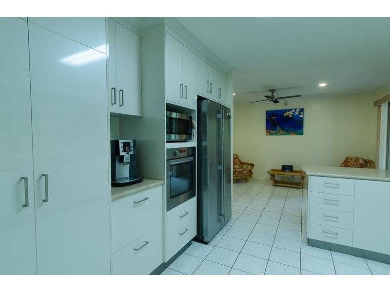 15 Lochmaben Court, Beaconsfield QLD 4740