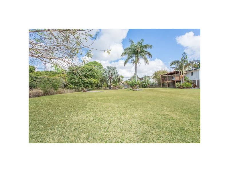 33 Fadden Street, Walkerston QLD 4751