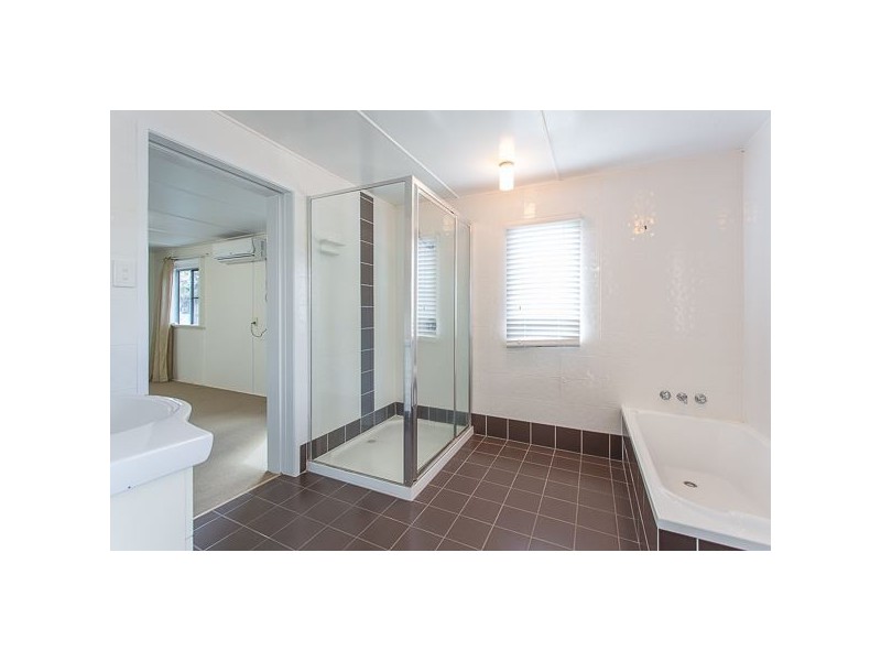 33 Fadden Street, Walkerston QLD 4751