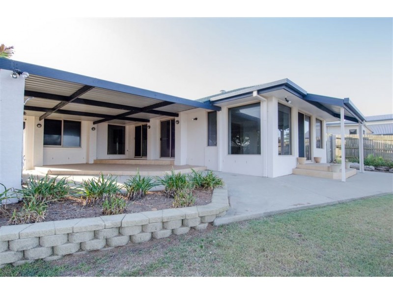 5 McCarthy Street, Hay Point QLD 4740