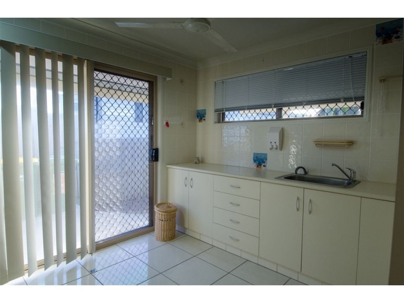 5 McCarthy Street, Hay Point QLD 4740