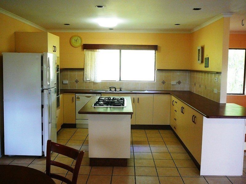 318 Shoal Point Road, Shoal Point QLD 4750