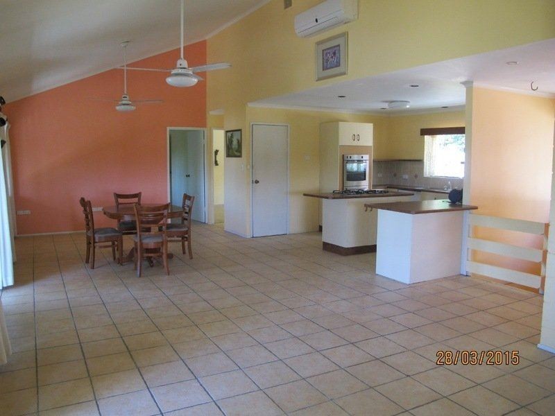 318 Shoal Point Road, Shoal Point QLD 4750
