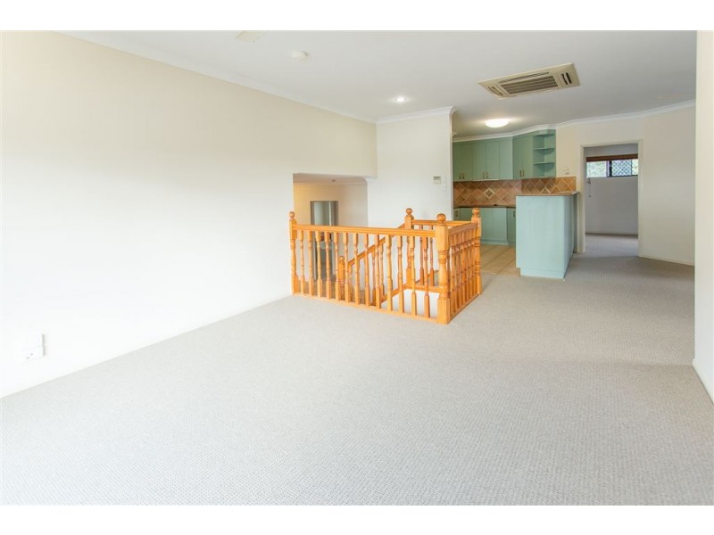42 Shiral Drive, Beaconsfield QLD 4740