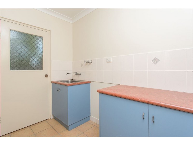 42 Shiral Drive, Beaconsfield QLD 4740