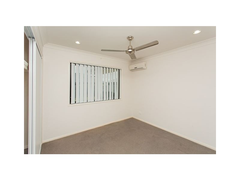 12 Narrabeen Street, Blacks Beach QLD 4740