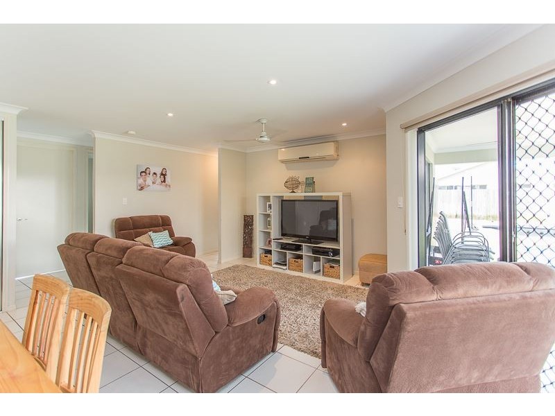 42 Stone Drive, Shoal Point QLD 4750