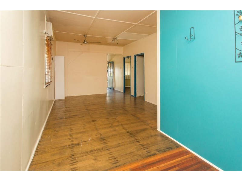 13 Zahmel Street, Finch Hatton QLD 4756