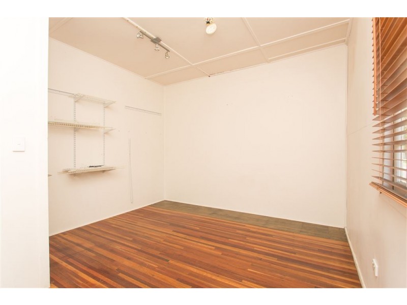 13 Zahmel Street, Finch Hatton QLD 4756