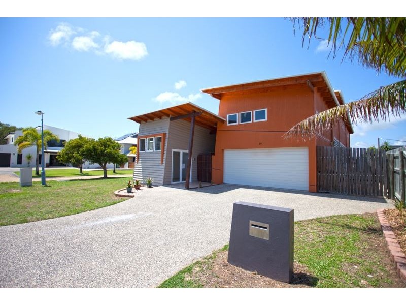 26 Portside Place, Shoal Point QLD 4750