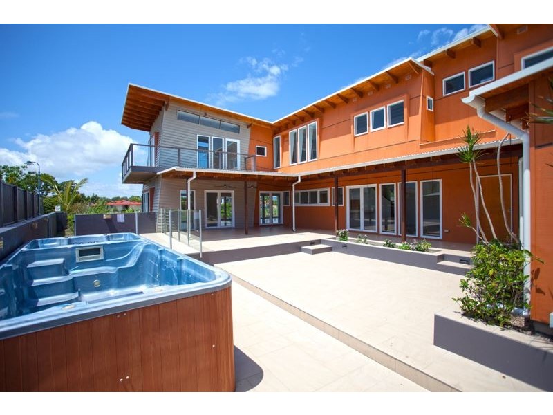 26 Portside Place, Shoal Point QLD 4750