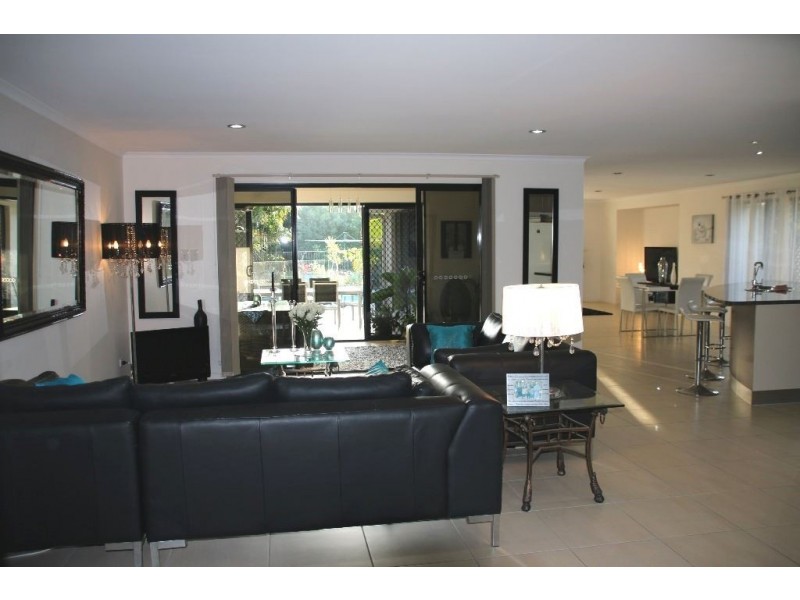 79 Pacific Drive, Blacks Beach QLD 4740