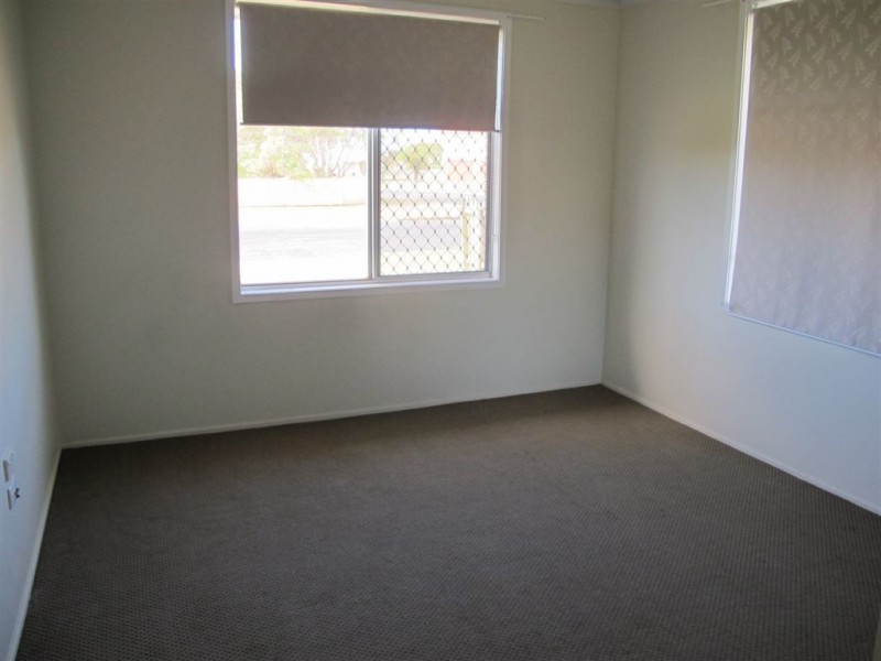 13 Nella Drive, South Mackay QLD 4740