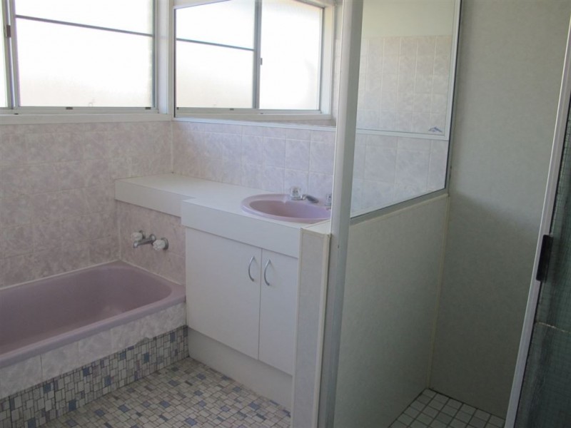 13 Nella Drive, South Mackay QLD 4740