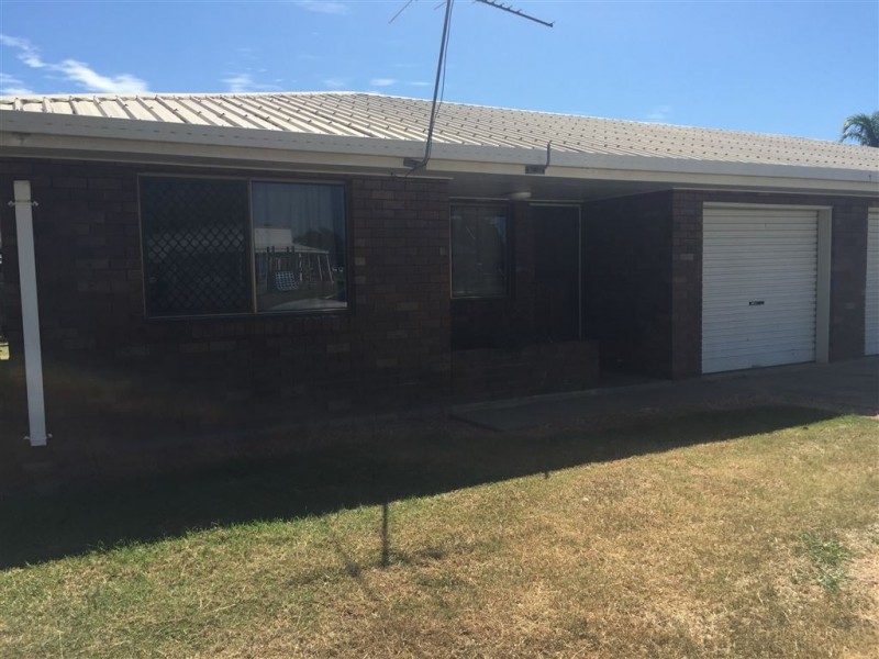 1/7 Napier Street, South Mackay QLD 4740