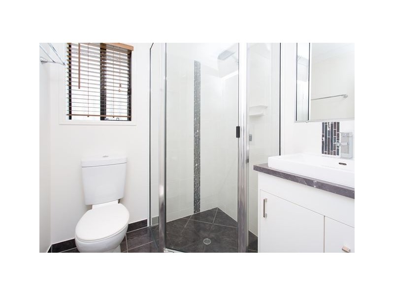 15 Lawrence Street, Walkerston QLD 4751