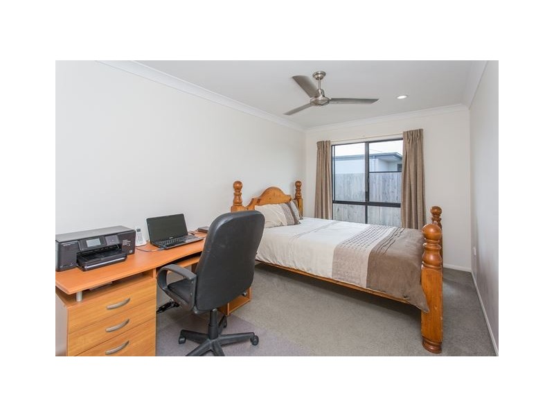 15 Lawrence Street, Walkerston QLD 4751