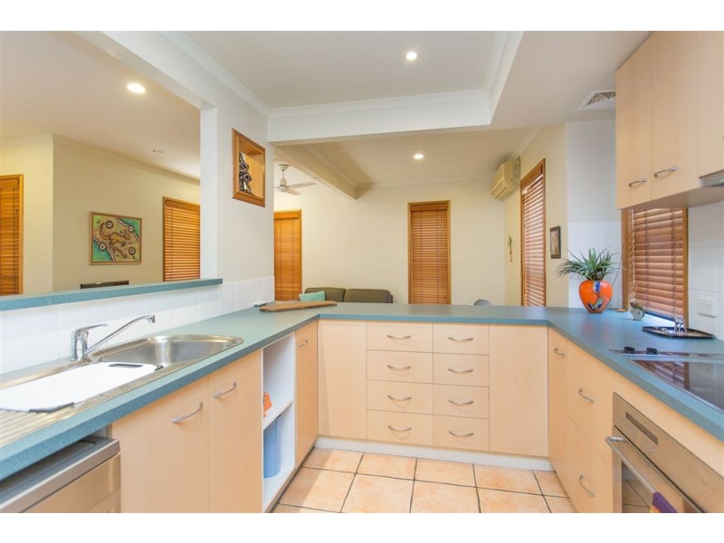 2/24 Denman Avenue, Shoal Point QLD 4750