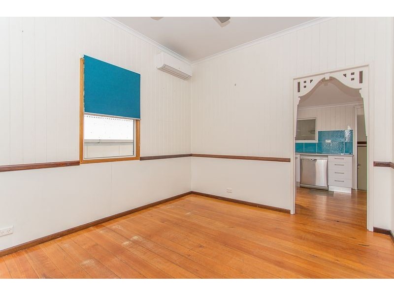 30 The Crescent, North Mackay QLD 4740
