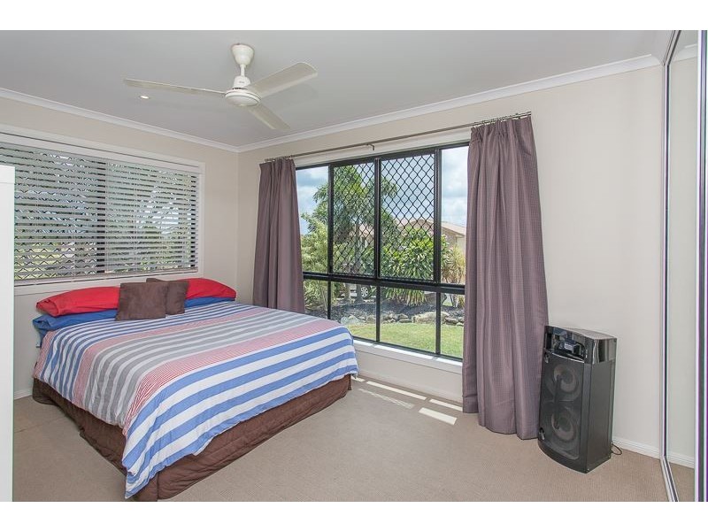 13 Palmview Court, Rural View QLD 4740