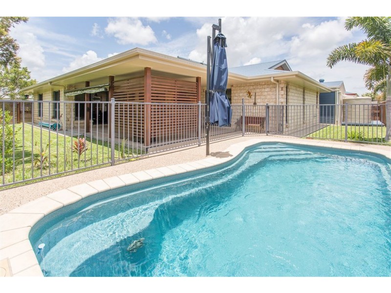 2 Garraway Street, West Mackay QLD 4740