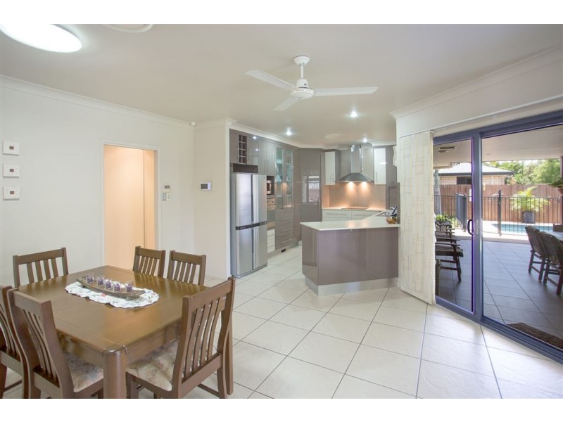 2 Garraway Street, West Mackay QLD 4740