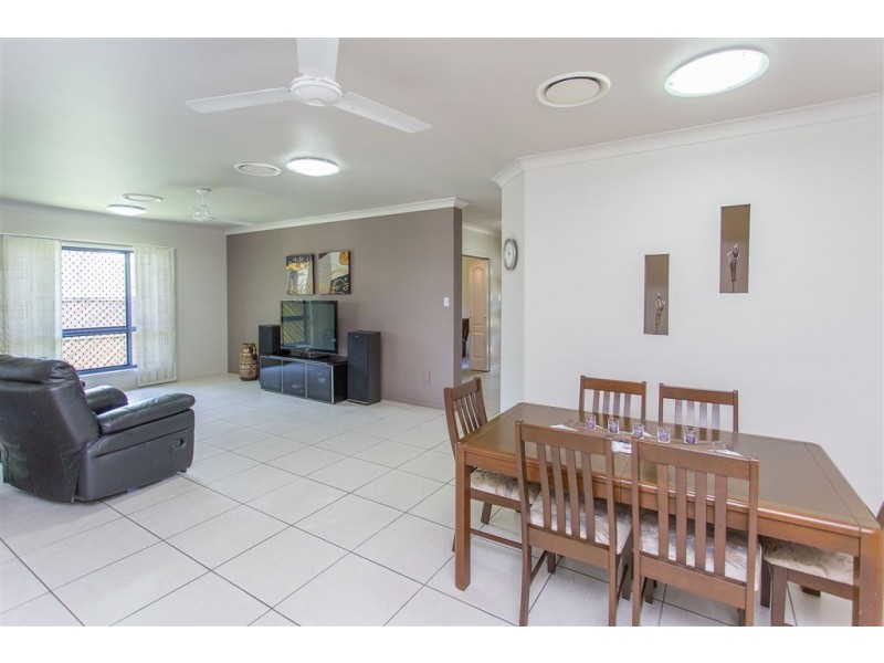 2 Garraway Street, West Mackay QLD 4740