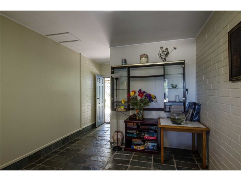 8 Pine Street, Andergrove QLD 4740