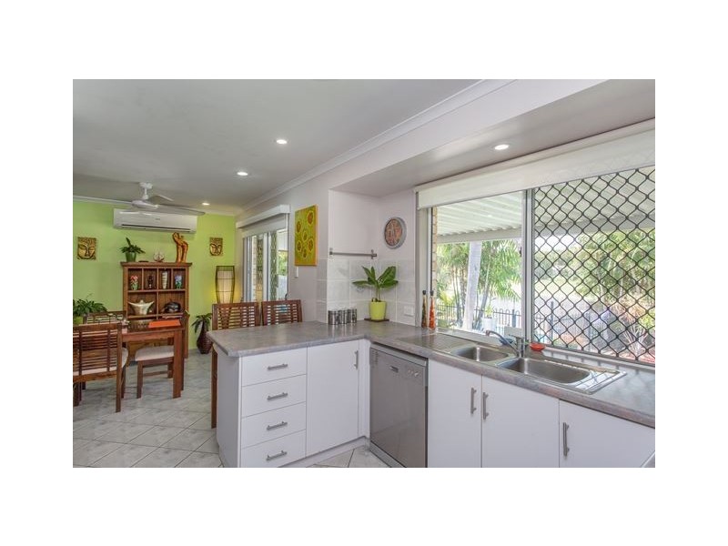 87 Slater Avenue, Blacks Beach QLD 4740